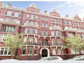 Hyde Park Mansions, Marylebone, Central London